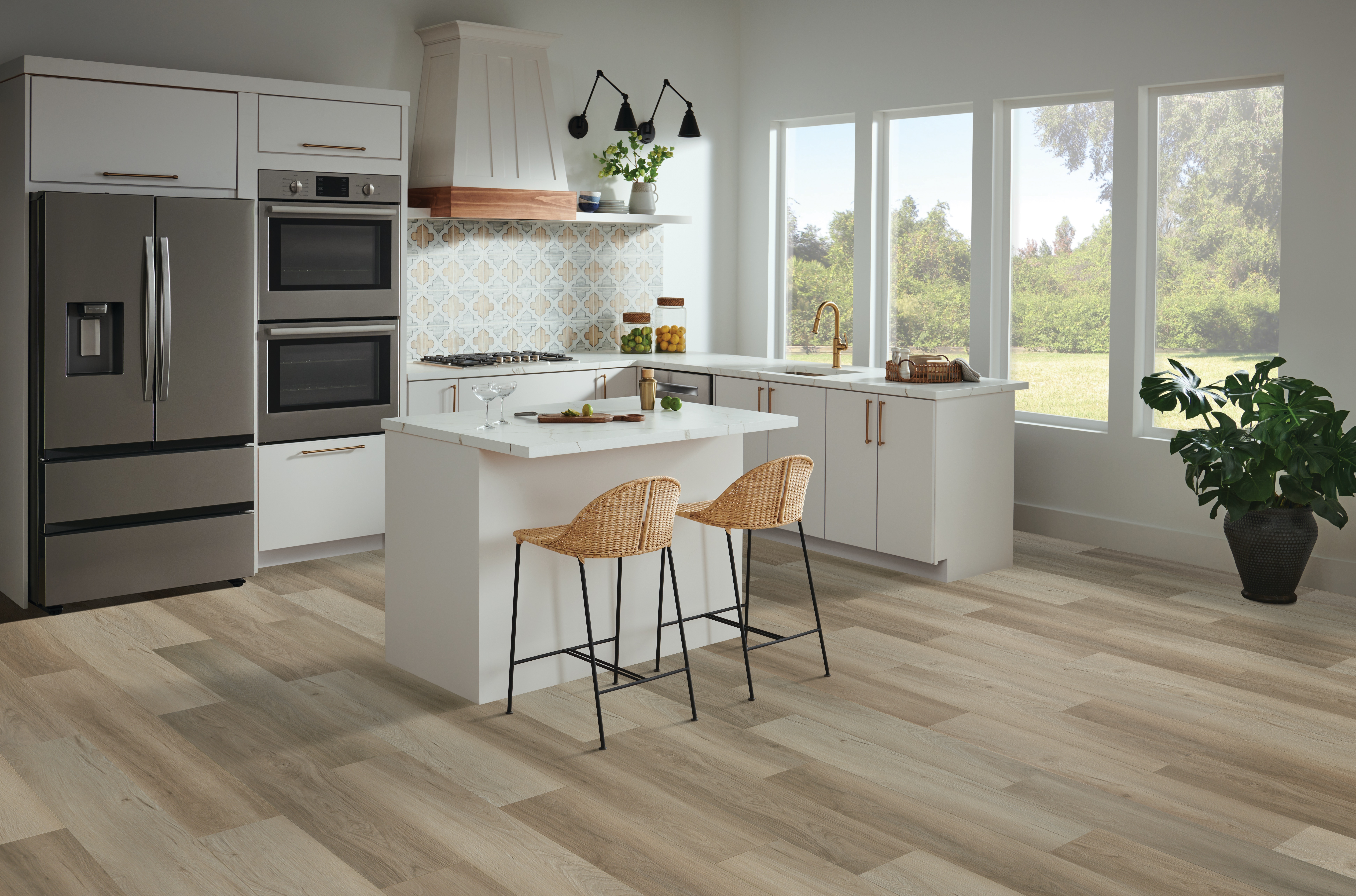 Ingenious Plank Shoreline Hybrid Resilient 5PB7503