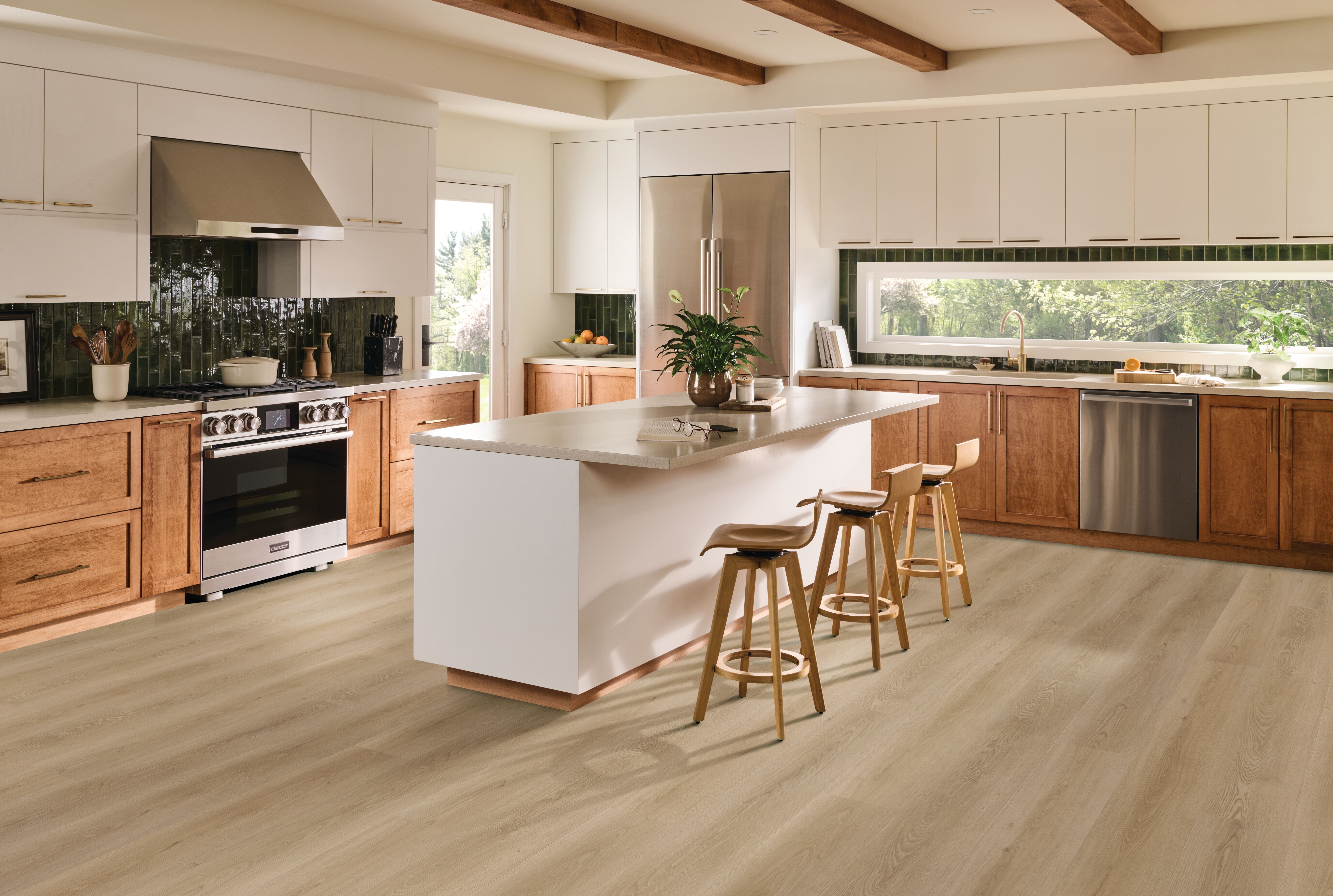 Daybreak Preferred Daylight Luxury Vinyl Plank 5RH9503